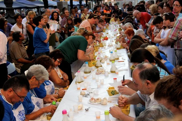 Cómo organizar un concurso de all i oli