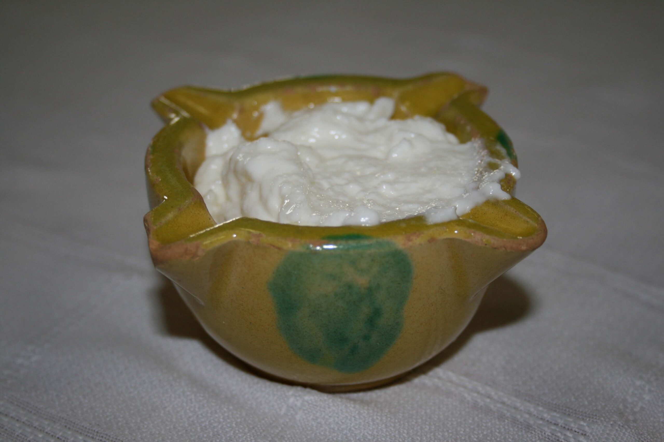 All i oli y salud: los beneficios del aceite de oliva y el ajo en nuestra dieta