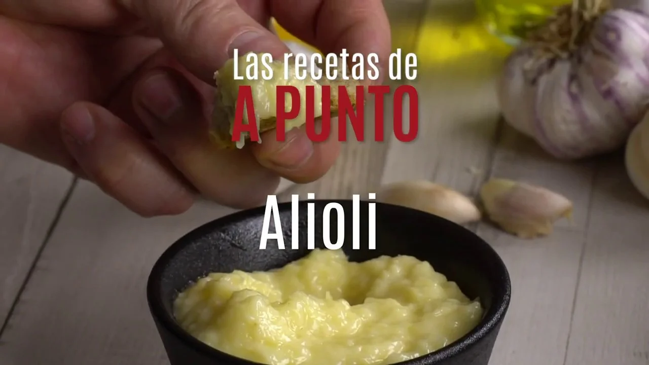 Cómo hacer un alioli tradicional: un tutorial paso a paso